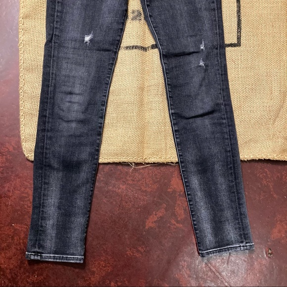 *DONATED* VINCE | Grey Distressed Skinny Jeans - Picture 6 of 16
